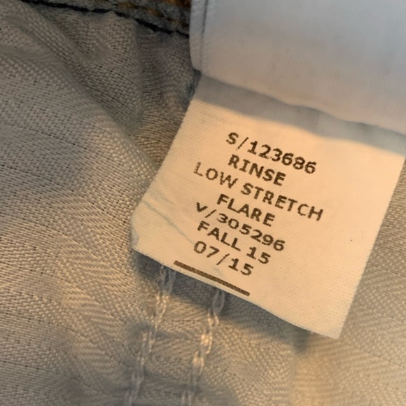 “Authentic Flare” Indigo Rinse Denim { Gap } - Picture 10 of 12